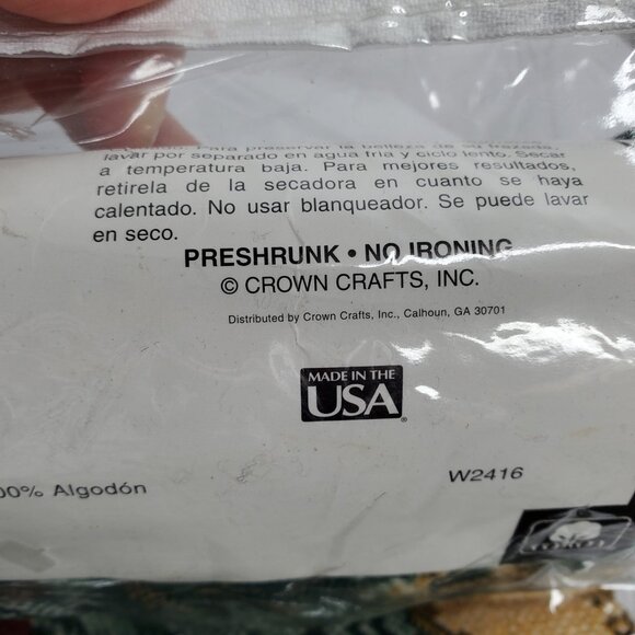 Crown Craft Woven Tapestry Throw Blanket NOEL Joy To The World Christmas - Picture 5 of 5